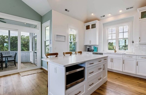 Sandbridge House | North View | 830 ft from the beach | Private Pool