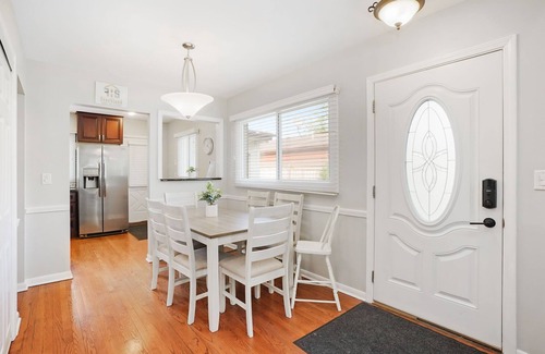 Northbrook House | Northbrook FHS Rental