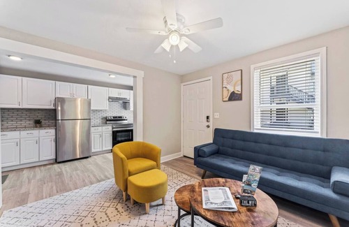 San Marco Apartment | Northeast Florida Retreat