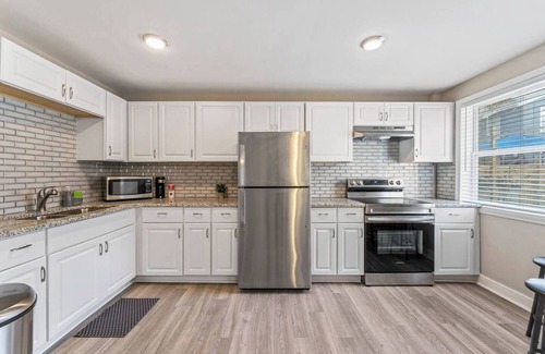 San Marco Apartment | Northeast Florida Retreat