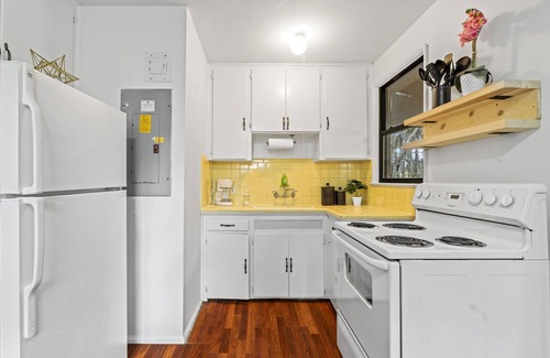 San Marco Apartment | Northeast Florida Retreat