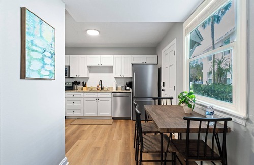 San Marco Apartment | Northeast Florida Retreat