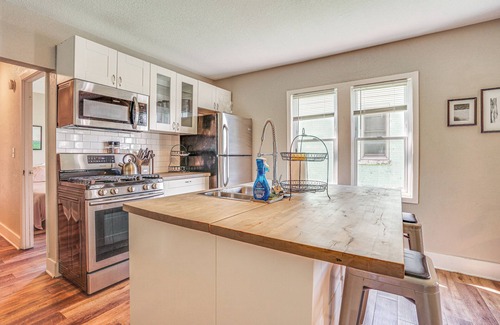 Northeast Minneapolis House | Northeast Minneapolis Home < 1 Mi to Arts District
