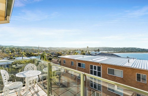 Dee Why Apartment | Northern Beaches Surfers Sanctuary Studio