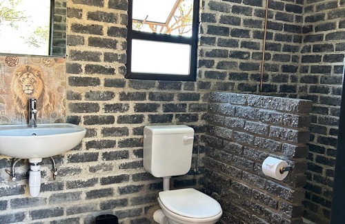 Otjiwarongo RV Rental | Northern Rock is a beautiful campground close to Otjiwarongo for a peaceful stay