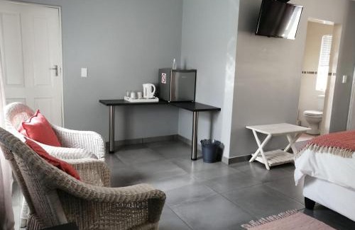 Trawal House | Northern Vine Guesthouse B&B Self-catering