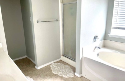 North by Northwest House | Northside Nest 3/2 Close to Tech