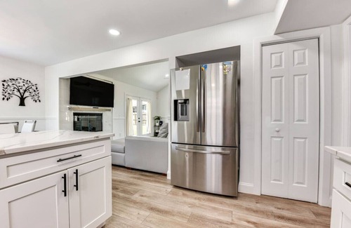 Northside House | Northside Nest|Fenced|Ports|Pet
