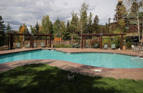 Keystone House | Northstar 1962 by SummitCove Lodging