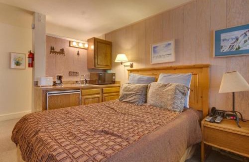 Truckee Hotel | Northstar Original Village Studio One