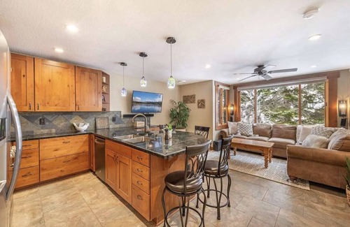 Truckee Condo | Northstar Ski In/Ski Out condo! Walking distance to the Village