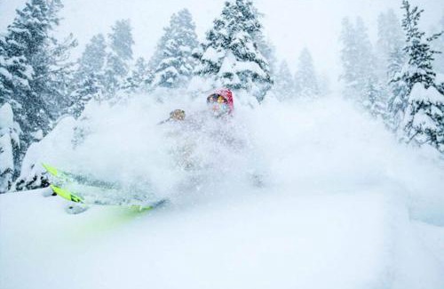 Truckee Apartment | Northstar Ski Trails Condo Walk to Village 3 Year-Round Hot Tubs in Rec. Center
