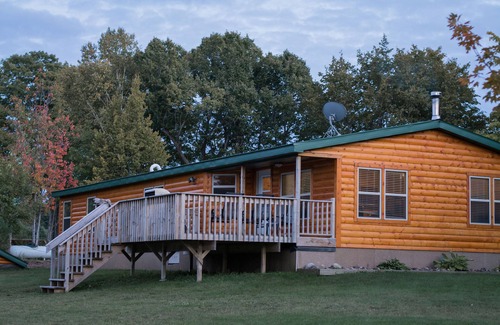 Atlantic Mine House | Northwinds Adventures - Beautiful Renovated Home On Private Lake