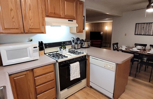 Mercer Cabin | Northwoods cozy 3BR/2BA lakefront cabin on ATV/UTV trail