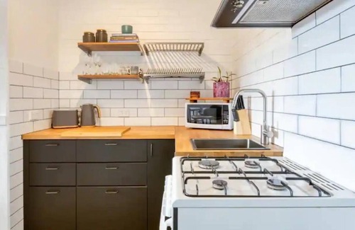 Mosman Park Apartment | NorWest Pines