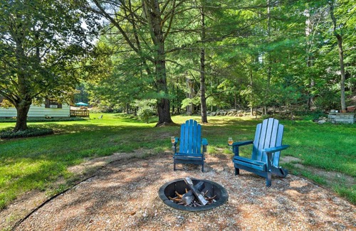 Manchester Center House | Nostalgic Vermont Escape in Manchester Center