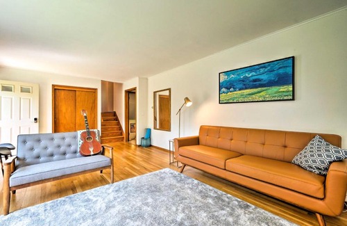 Manchester Center House | Nostalgic Vermont Escape in Manchester Center