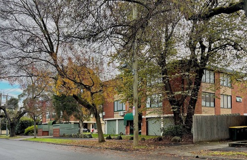 Ascot Vale Apartment | NOT AVAIALBLE