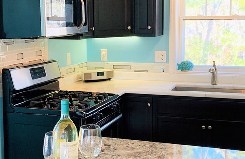 Ogunquit - Wells Condo | "NOT YOUR AVERAGE BEACH HOUSE" walk to Moody Beach to Footbridge ,distance Views