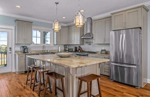 Holden Beach House | 'Nothing Could Be Finer" - Luxury Oceanfront Home w/Private Pool, 6 Bedrooms/6 Bathrooms