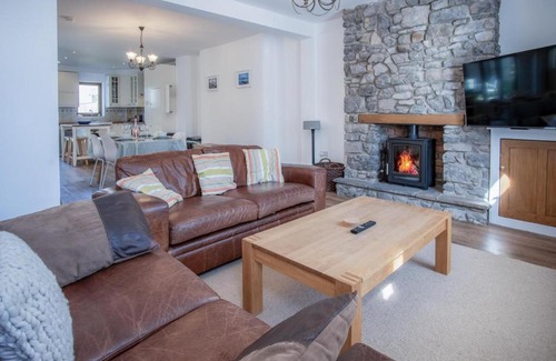 Mumbles House | Nottage Road - 3 Bedroom Holiday Home - Mumbles