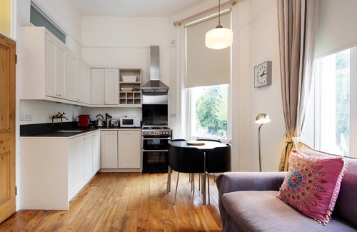 Colville Apartment | Notting Hill Chic, by Veeve