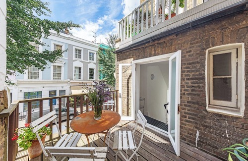 Colville Apartment | Notting Hill Chic, by Veeve