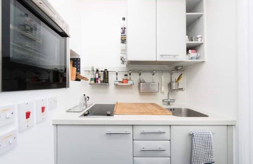 Notting Hill Apartment | Notting Hill Designer Penthouse with roof terrace