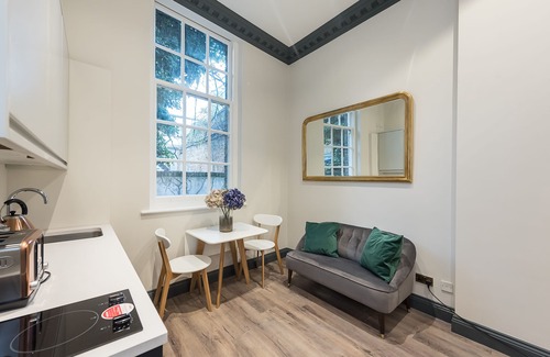 Colville Apartment | Notting Hill Studio 5 mins from Portobello Road & 10 mins from Kensington Palace