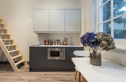 Colville Apartment | Notting Hill Studio 5 mins from Portobello Road & 10 mins from Kensington Palace