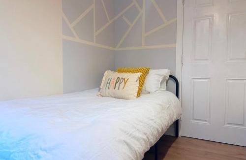 Stapleford House | Nottingham Violet