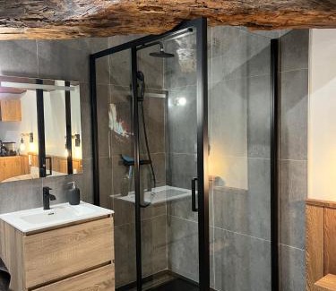 Centre-ville Apartment | Nouveau ! Chalet en centre ville