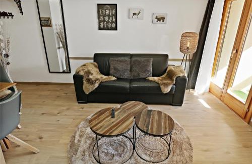 Leukerbad Apartment | Nouveau studio avec vue imprenable sur la vallée