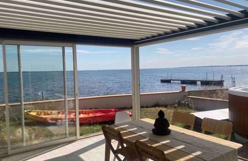 Perols Villa | Nouveau :villa Avec spa sur L'étang de L'or
