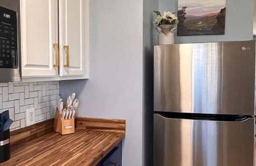 Luray House | Nova Luna Mountain View Cottage