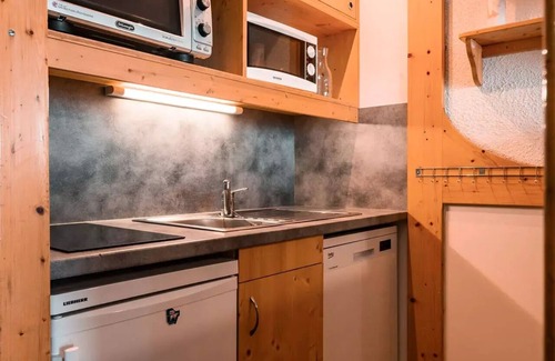 Arc-1800 Apartment | Nova Residence - Apartment 2 rooms 6 people close to the slopes, shops, day care and the ESF in the centre of the Arc 1800 station