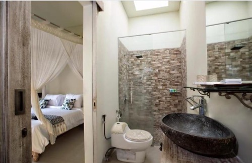 Batubelig Villa | NOVAYA VILLA - Batu Belig Seminyak
