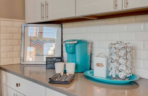 West University House | *NovDec Special* MinervaHouse~UNR~Deck~Reno~Groups~ Near Downtown~Family Fun