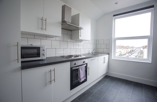 Horfield Apartment | November Discount - Long Stay - Contractors