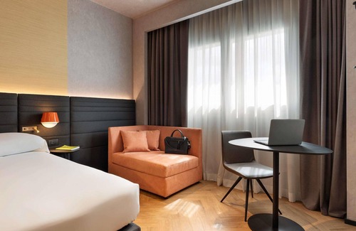 Capodrise Hotel | Novotel Caserta Sud