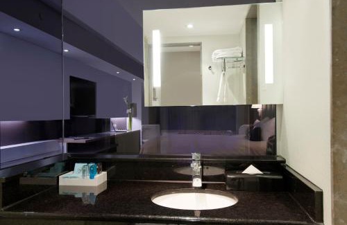 Downtown Montreal Hotel | Novotel Montreal Center