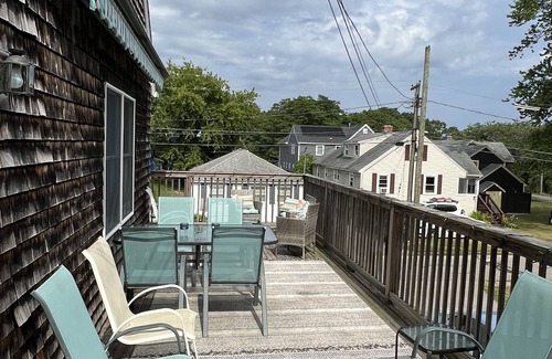 Niantic House | Now available for short term rentals during the off season.