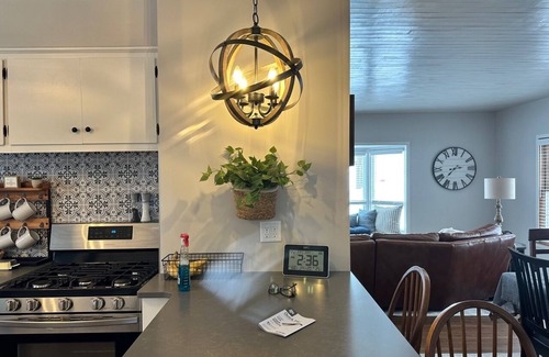 Glenwood House | Now Booking for Summer 2025!