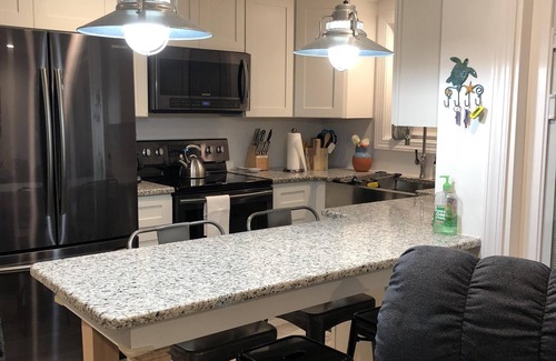 Myrtle Beach Cottage | Now booking summer weeks for 2025!