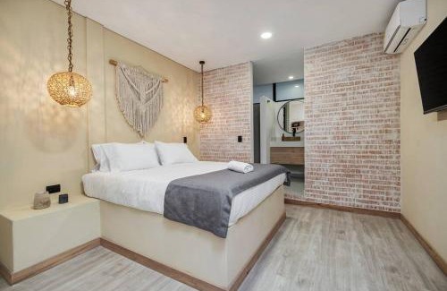 El Poblado Villa | NOWA Provenza 3-Story Villa with Pool & Rooftop