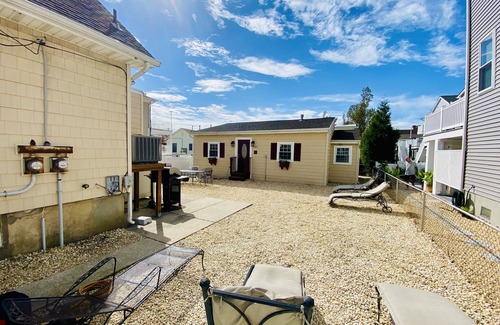 Ortley Beach House | nPREMIER HOST-2BR SEASIDE PARK COTTAGE One Short Block to Beach, Kit, Liv Room n