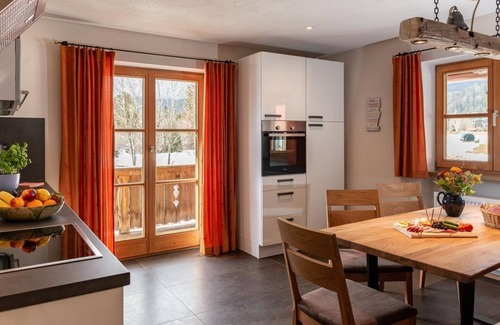Wallgau Apartment | "Nr. 5" apartment Finzbach, 2 bedrooms, shower, WC - Geierstanger, country house