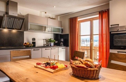 Wallgau Apartment | "Nr. 5" apartment Finzbach, 2 bedrooms, shower, WC - Geierstanger, country house