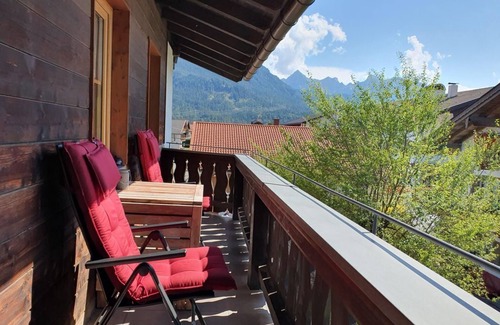 Wallgau Apartment | "Nr. 6" apartment Schöttlkarspitz, 2 bedrooms, shower, WC - Sabine, house