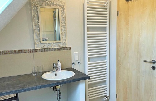 Burkheim Apartment | NR-Ferienwohnung mit 55qm, 1 Schlafraum, max. 3 Personen